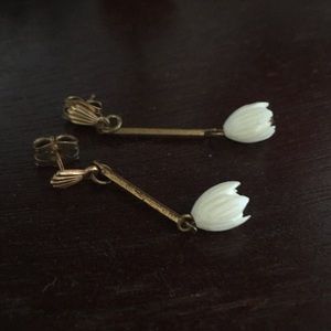 Flower earrings